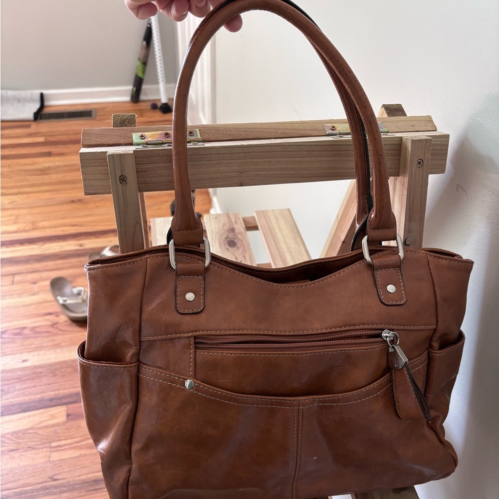 Elegant Brown Leather Bag